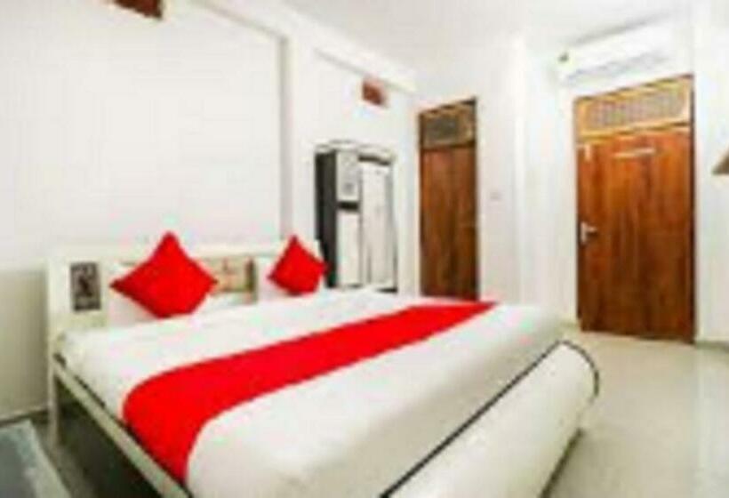 Arpit Hotel By Wb Inn