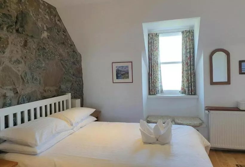 Aamiaismajoitus (B&B) Harbour View