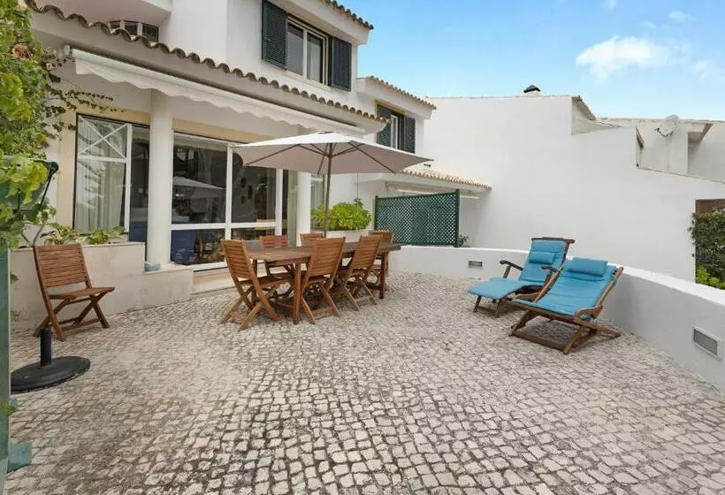 Casa Golfinho Azul