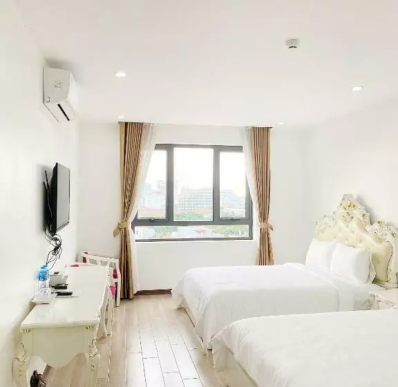 Grand Hill Hotel & Apartment