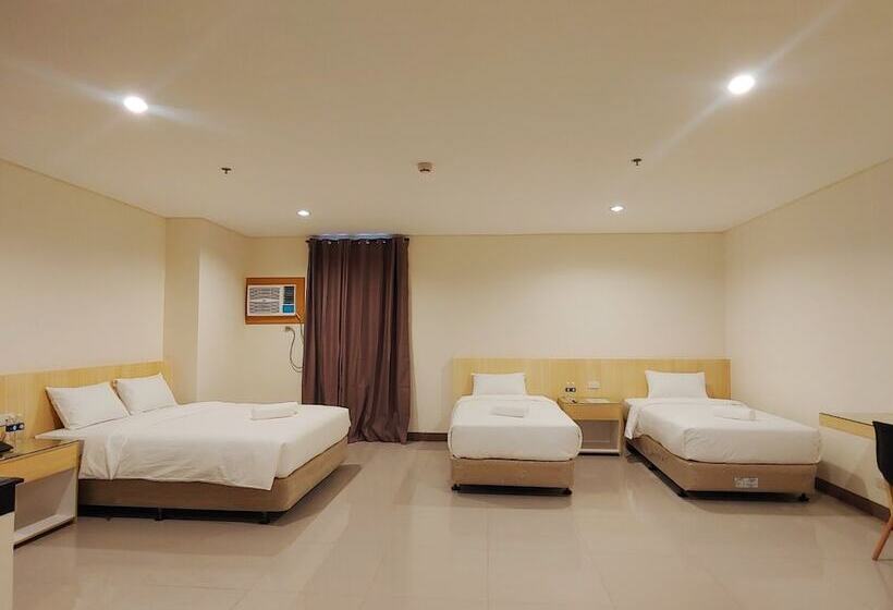 Hotel Kaizen Suites