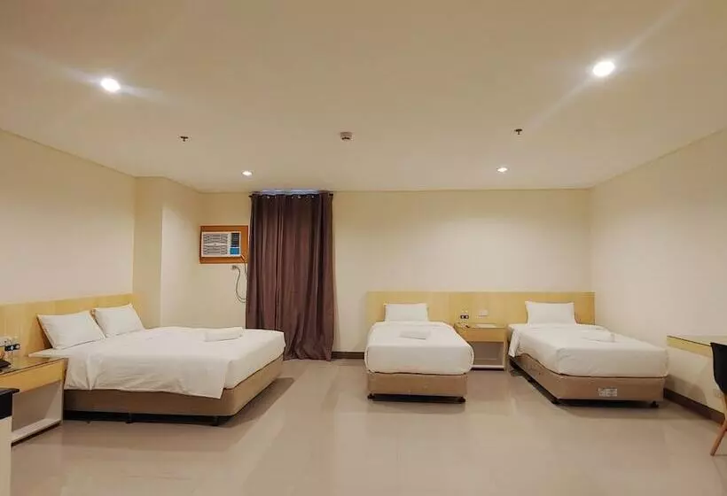 Hotelli Kaizen Suites