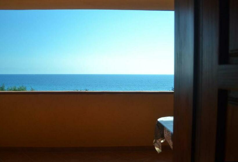 Il Tramonto Appartamento In Prima Fila, Fronte Spiaggia Con Vista Mare Panoramica