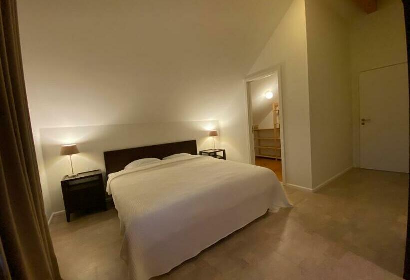 Maisonette Im Penthouse Stil Ca 145m2 Mit Viel Privatsphäre Direkt Am Walensee Mit Badestrand