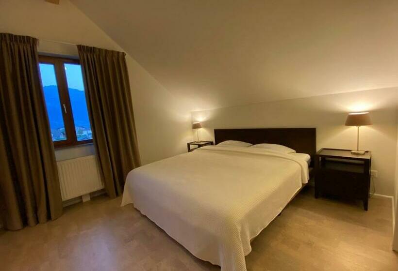 Maisonette Im Penthouse Stil Ca 145m2 Mit Viel Privatsphäre Direkt Am Walensee Mit Badestrand