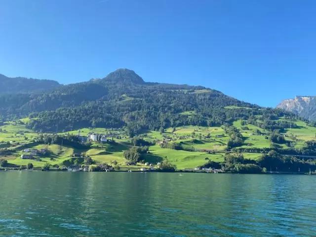 Maisonette Im Penthouse Stil Ca 145m2 Mit Viel Privatsphäre   Direkt Am Walensee Mit Badestrand