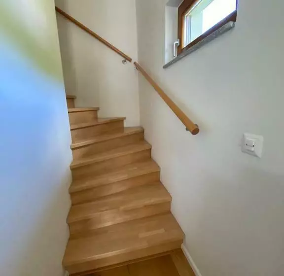 Maisonette Im Penthouse Stil Ca 145m2 Mit Viel Privatsphäre   Direkt Am Walensee Mit Badestrand