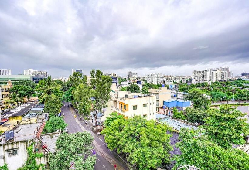 Fabhotel Crystal Homes