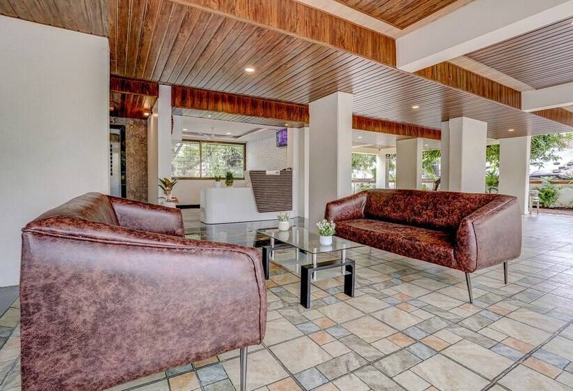 Fabhotel Crystal Homes