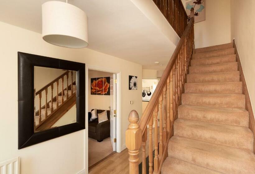 Newcastle City Centre Town House Free Parking And Wifi