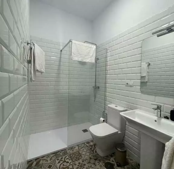 ユースホステル Viña Femita