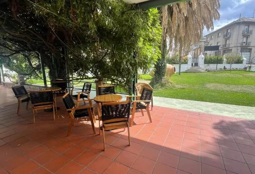 ユースホステル Viña Femita