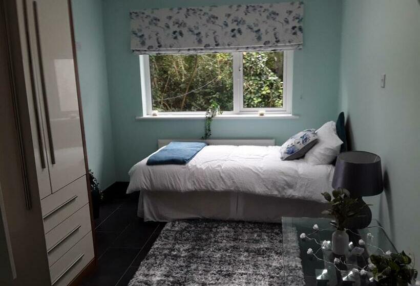 تختخواب و صبحانه Ardan Mhuire