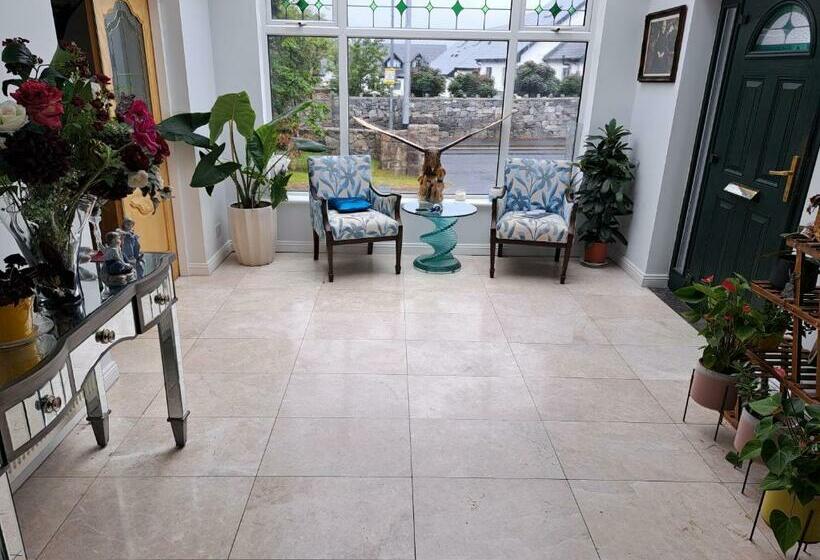 تختخواب و صبحانه Ardan Mhuire