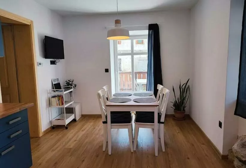 Corner House Apartments Near Lake Bled