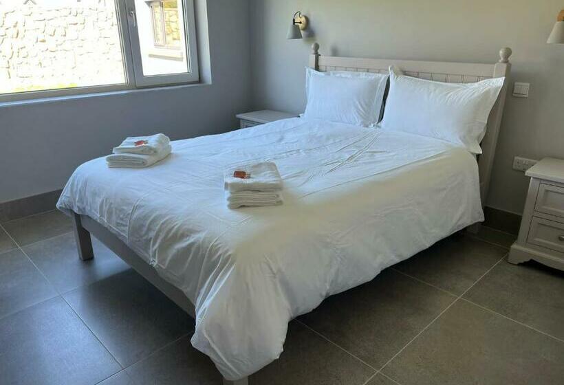 Exquisite Galway City Luxury Home – Sleeps 10