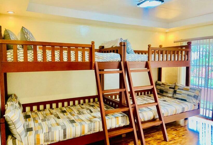 Hotel Elliannah Pines