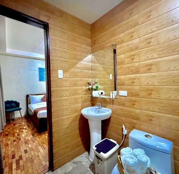 Hotel Elliannah Pines