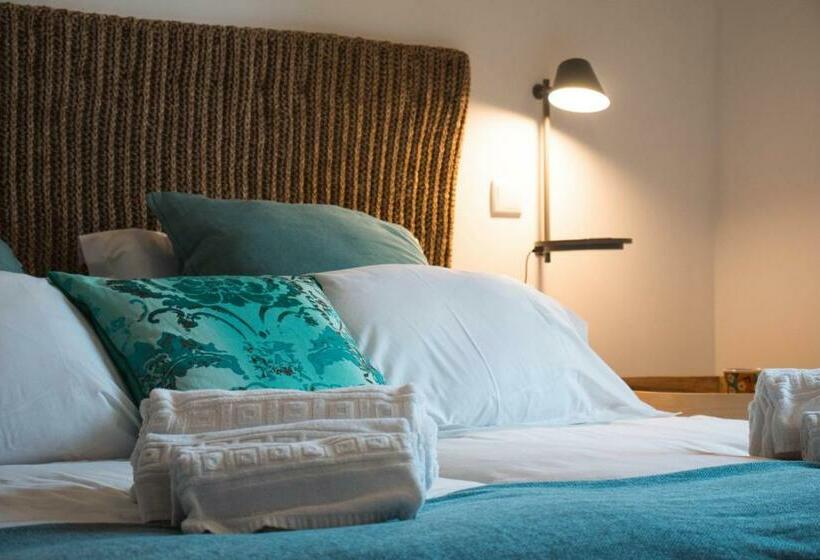 Отель Laurus Charming House