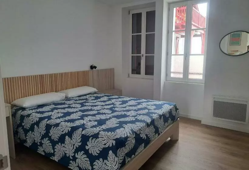 Superbe Appartement T3 Au Centre Plage .parking