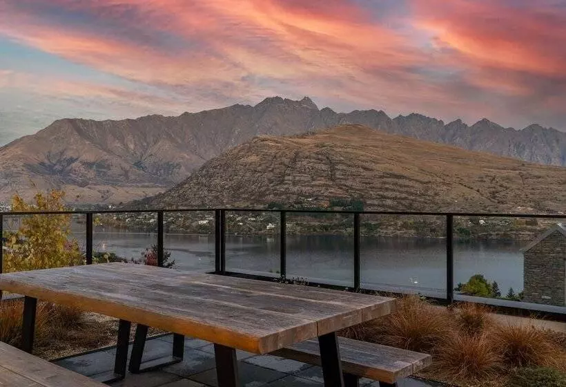 1 St Marks By Staysouth