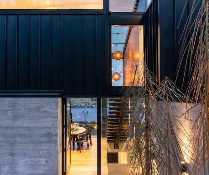 1 St Marks By Staysouth