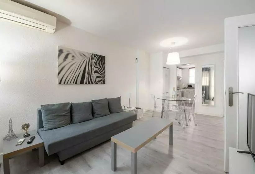 Apartamento Al Lado De La Romareda