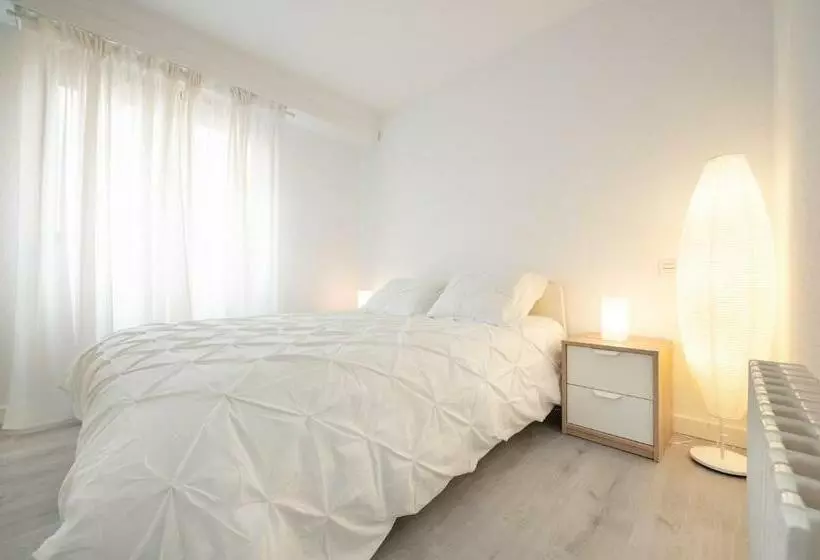 Apartamento Al Lado De La Romareda