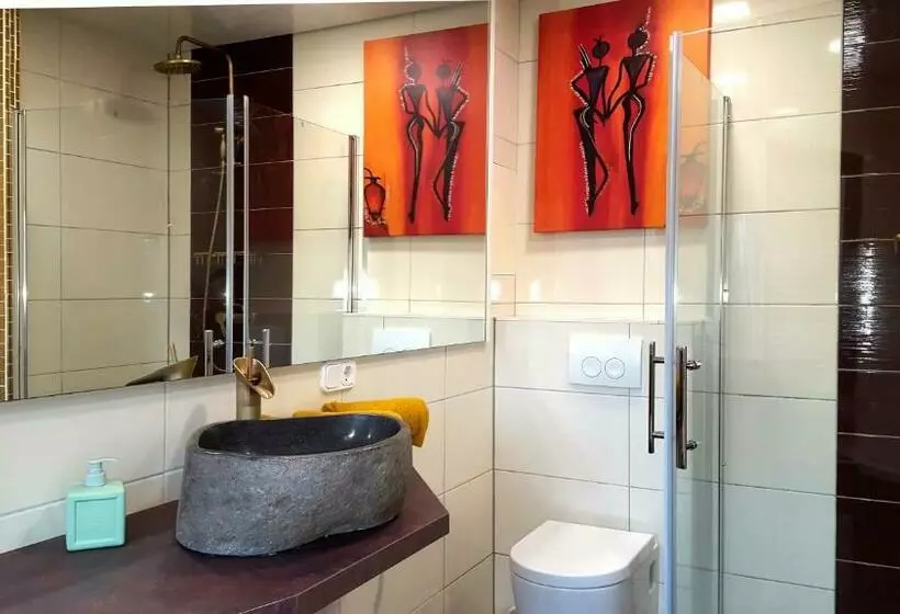 Ein Paar Schritte Zum Strand