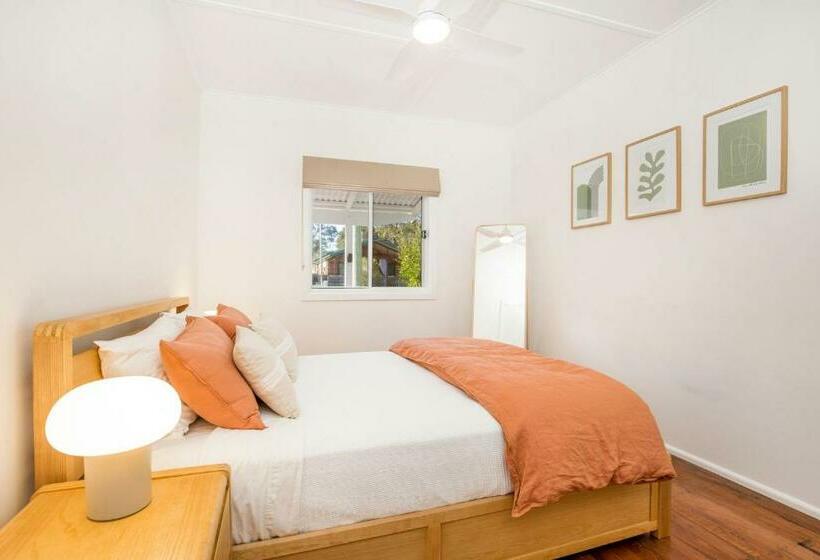 Fishery Road Cottage Pet Friendly 2 Mins Walk To Beach