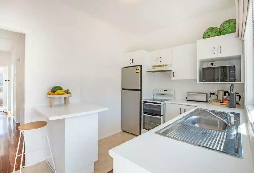 Fishery Road Cottage Pet Friendly 2 Mins Walk To Beach