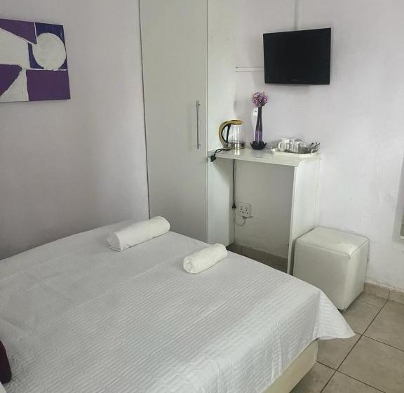 膳宿费 Triple T Guest House