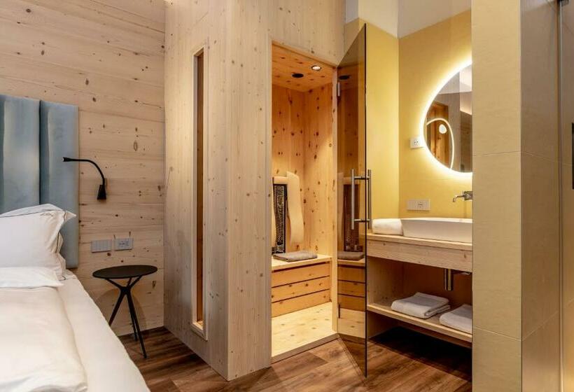 مبيت وإفطار Calepina Alpine Suite