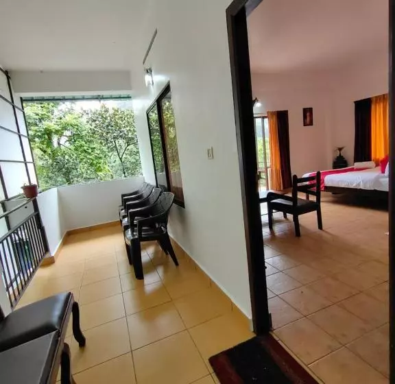 هتل Eco Exotica Munnar