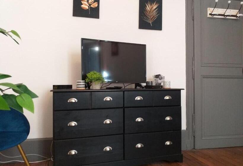 L  An 4 De La Liberté  Appartement Centre Ville Au Calme