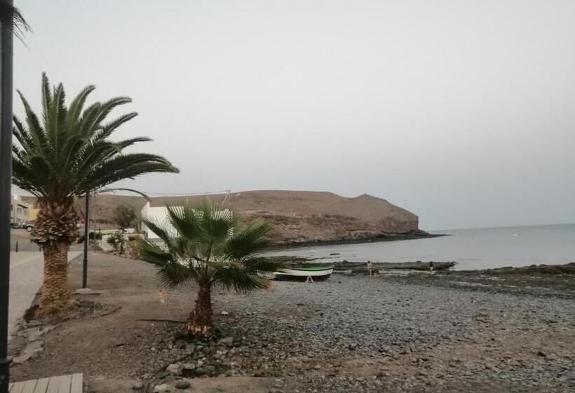 پانسیون Chabela S Water Wall