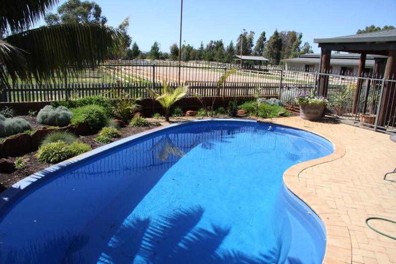 住宿加早餐 Coranda Lodge