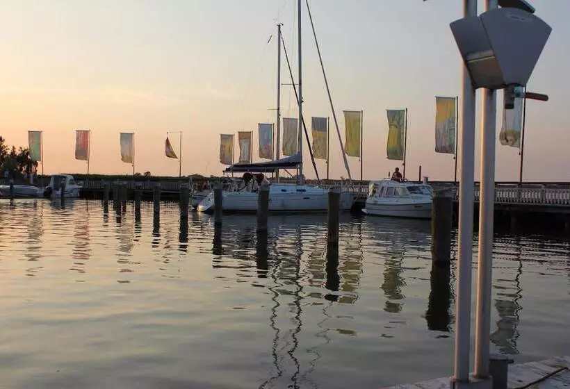 Bed and Breakfast Pension Amo Marem