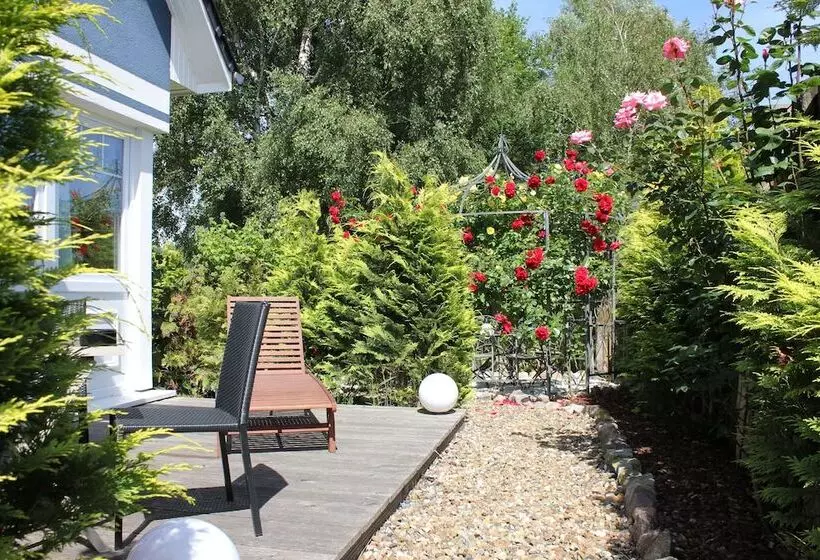 Bed and Breakfast Pension Amo Marem