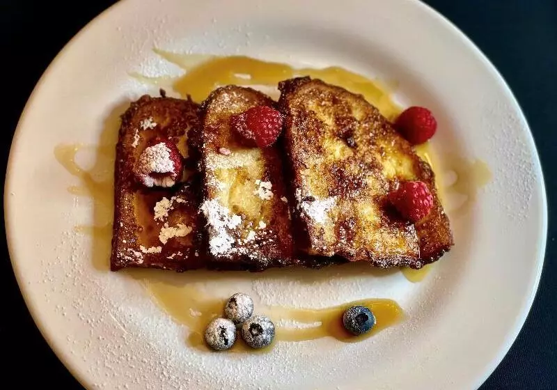 تختخواب و صبحانه The Hedley Townhouse