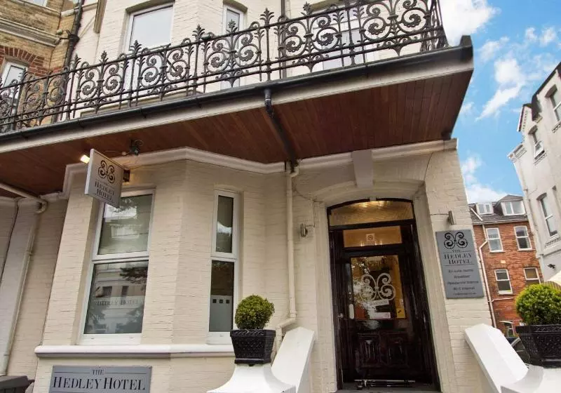 تختخواب و صبحانه The Hedley Townhouse