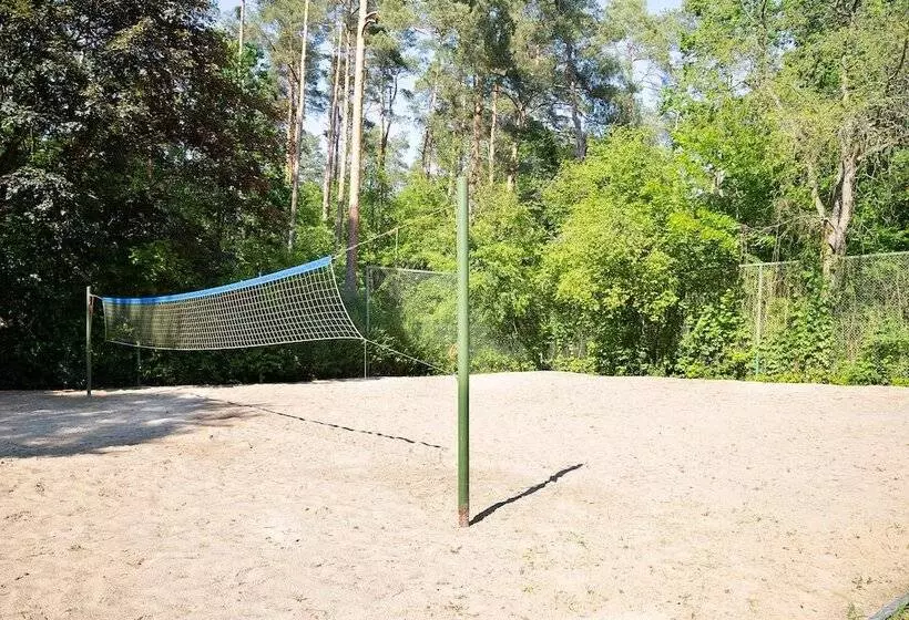 Hotelli Döllnsee Schorfheide