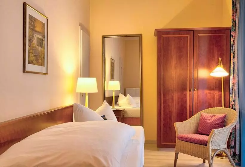 Hotelli Döllnsee Schorfheide