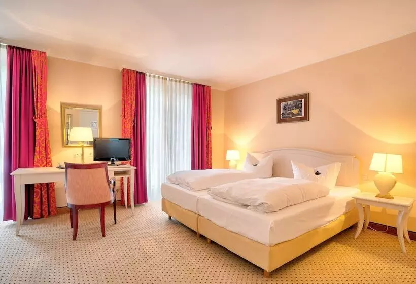 Hotelli Döllnsee Schorfheide