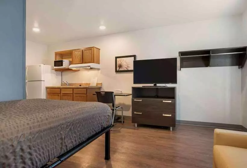 هتل Extended Stay America Select Suites  Pensacola  Northeast