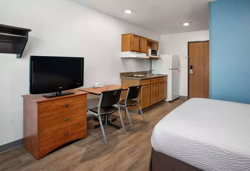 هتل Extended Stay America Select Suites  Pensacola  Northeast