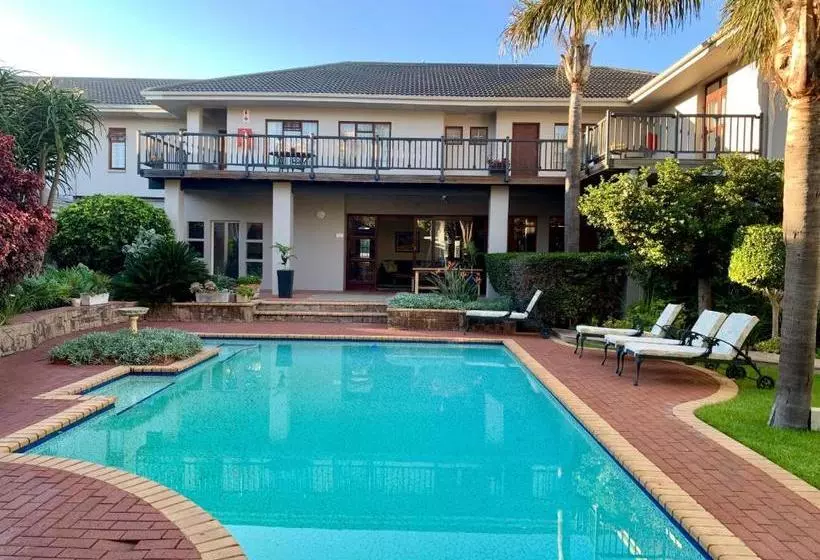 هتل Fifth Avenue Beach House