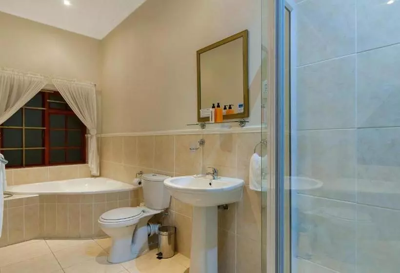 هتل Fifth Avenue Beach House
