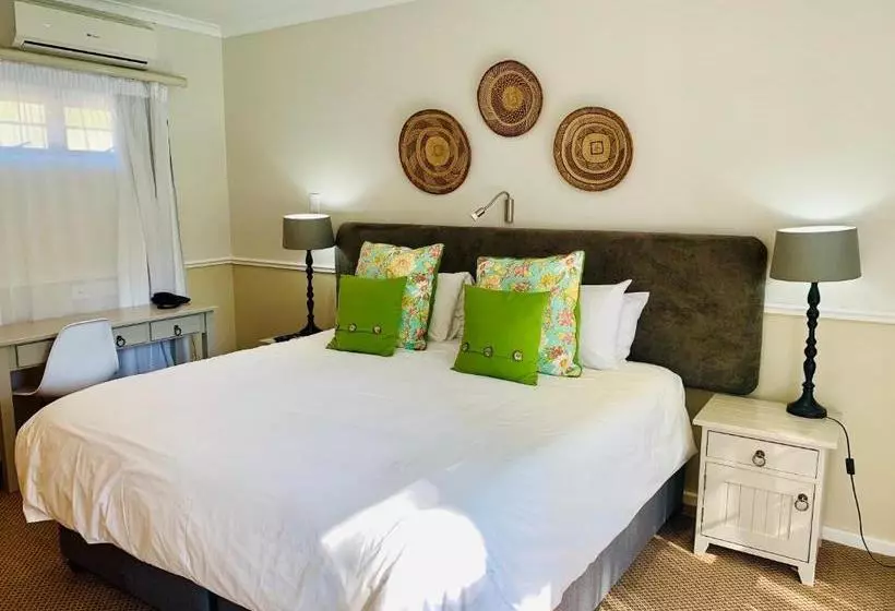 هتل Fifth Avenue Beach House
