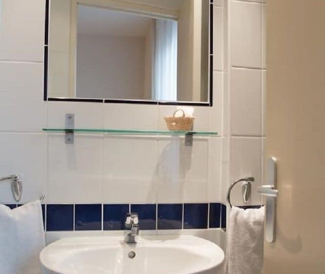 ホテル Hôtel Bellevue